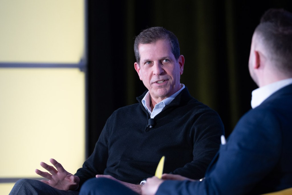 Full First Class, Empty Economy? That Won’t Work, Says United Exec