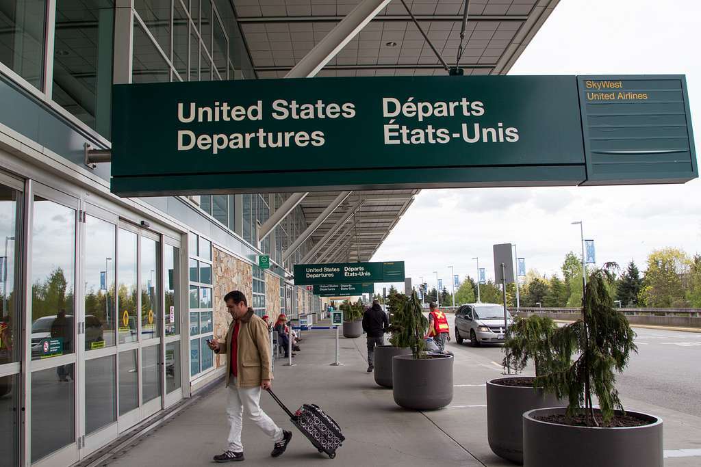 Canadian Travel to the U.S. Grew for a 5th Month Despite Trade War — Still Down 27% From 2024